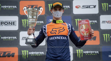 Gajser sweeps into championship lead with another race win
