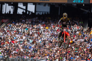 Dean Wilson Earns Top-10 Result at East Rutherford Supercross